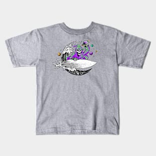 Skeleton surfer Kids T-Shirt